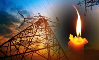  ERGANİ'DE ELEKTRİK KESİNTİSİ 
